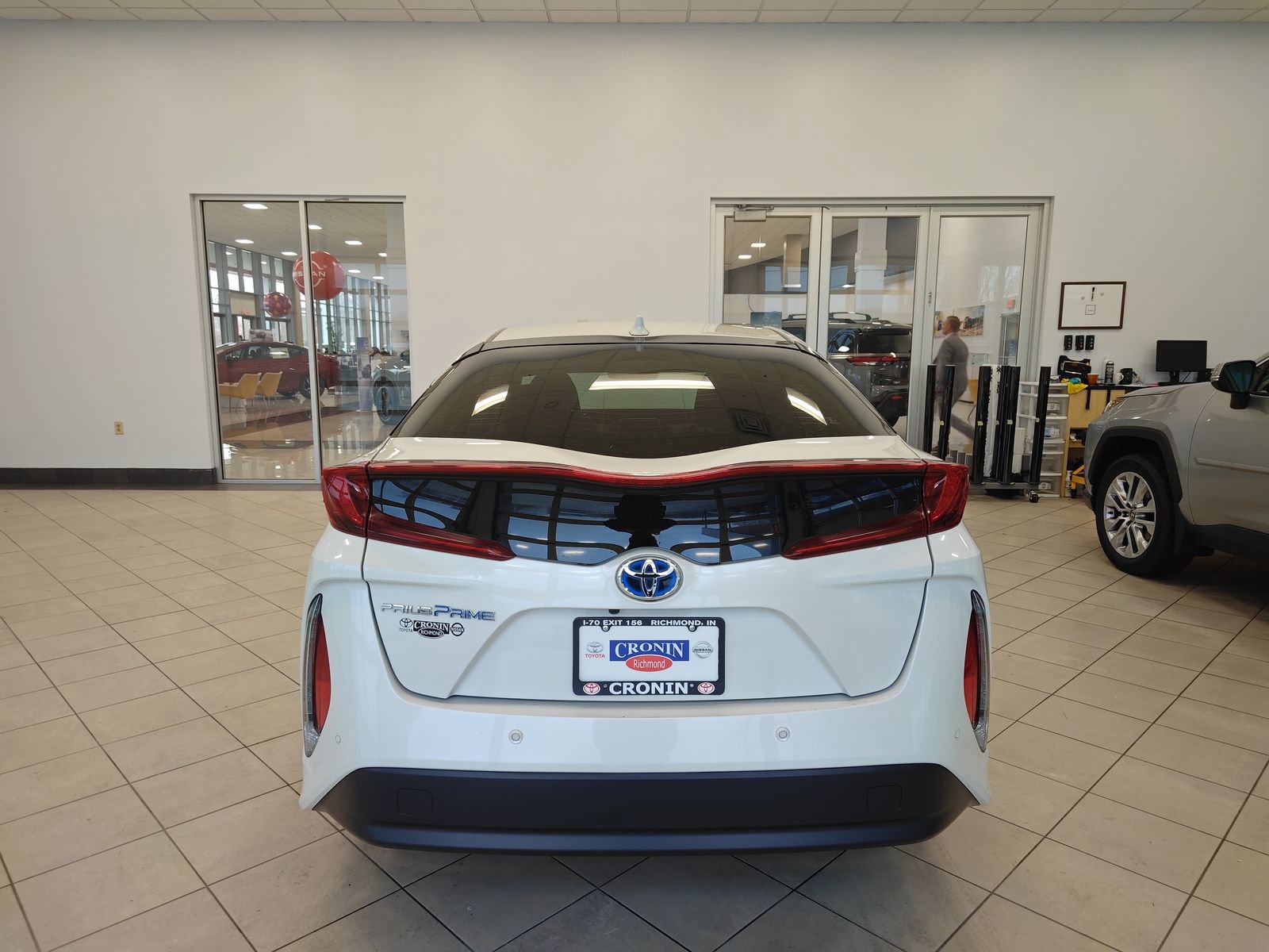 Used 2019 Toyota Prius Prime Advanced image 5
