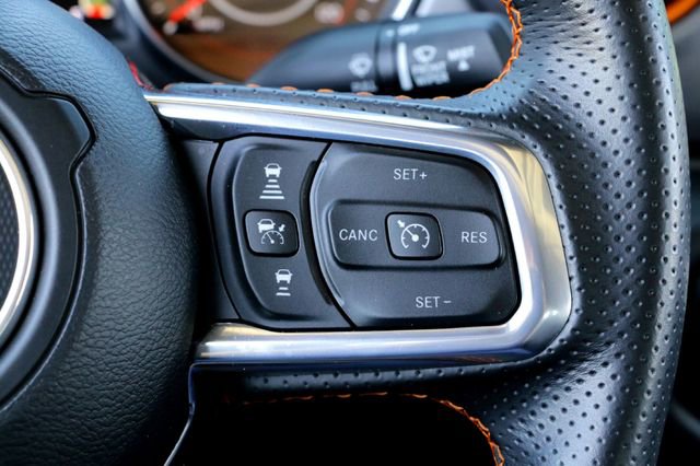 Used 2022 Jeep Gladiator Mojave w/ LED Lighting Group AWD/4WD image 13