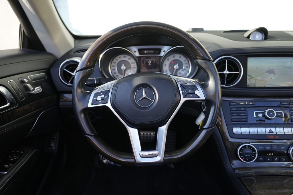 Used 2015 Mercedes-Benz SL 400 w/ Premium I Package image 36
