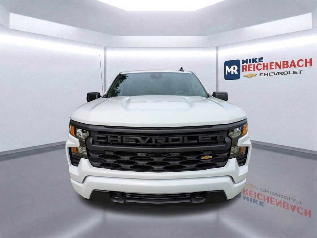 New 2026 Chevrolet Silverado 1500 Custom RWD image 10