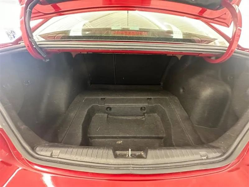 Used 2011 Chevrolet Cruze LT image 10