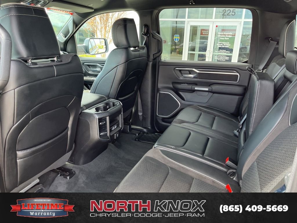 Used 2023 RAM 1500 Laramie AWD/4WD image 16