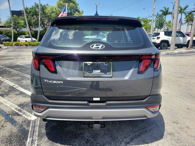 Used 2025 Hyundai Tucson SE FWD image 6
