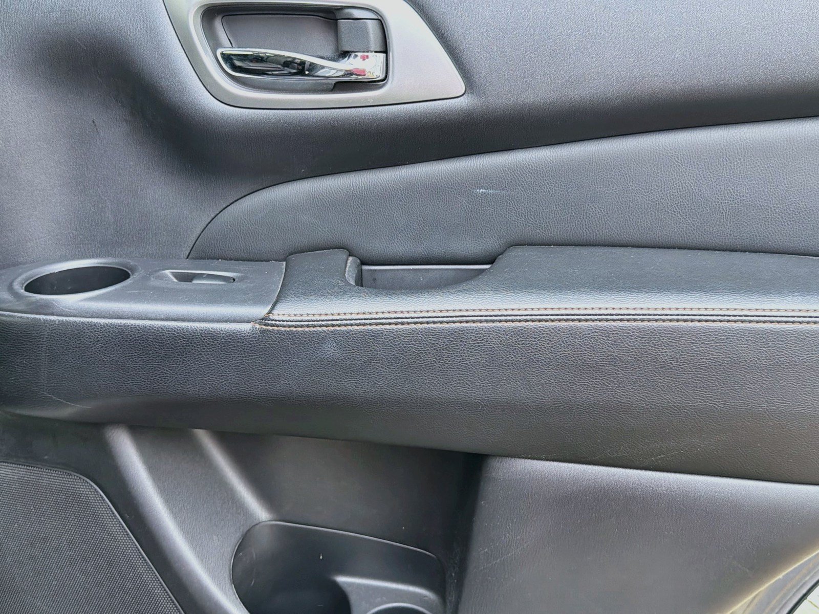 Used 2019 Nissan Pathfinder SL FWD image 62