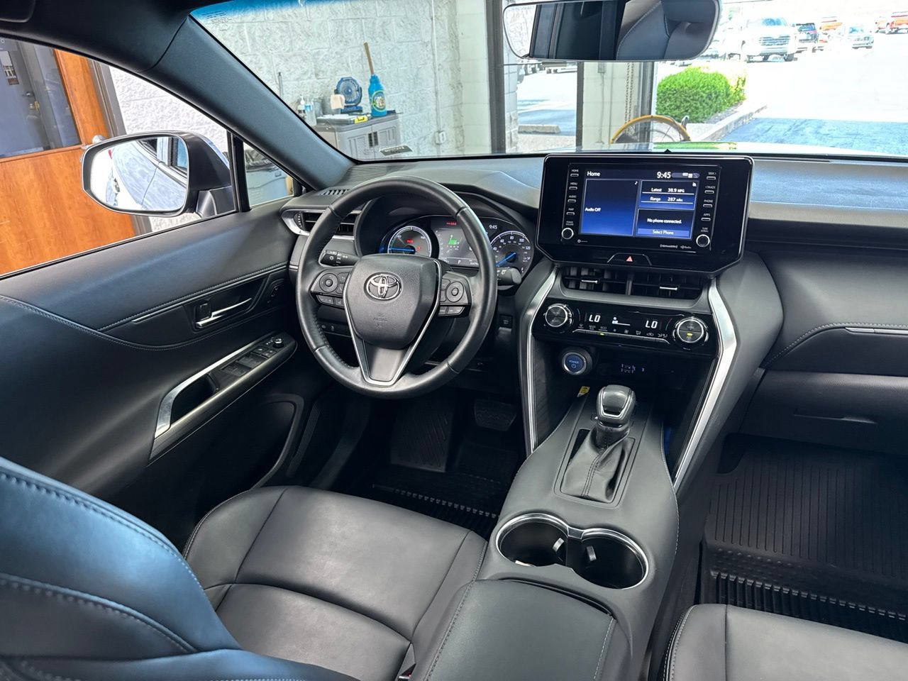 Used 2022 Toyota Venza XLE AWD/4WD image 46