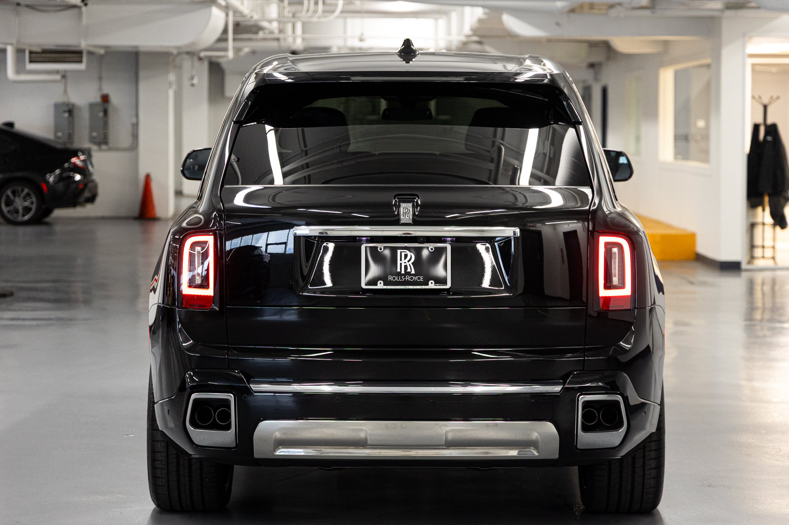 New 2027 Rolls-Royce Cullinan AWD/4WD image 5
