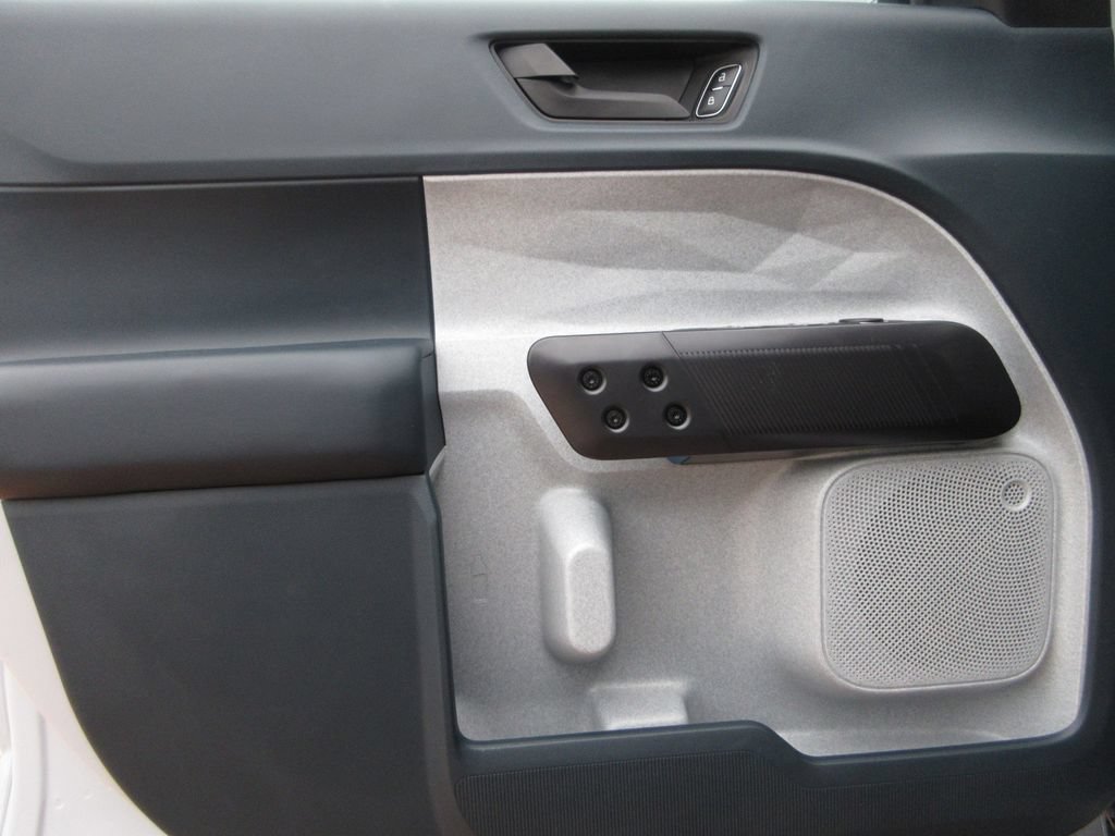 Used 2026 Ford Maverick XLT AWD/4WD image 10