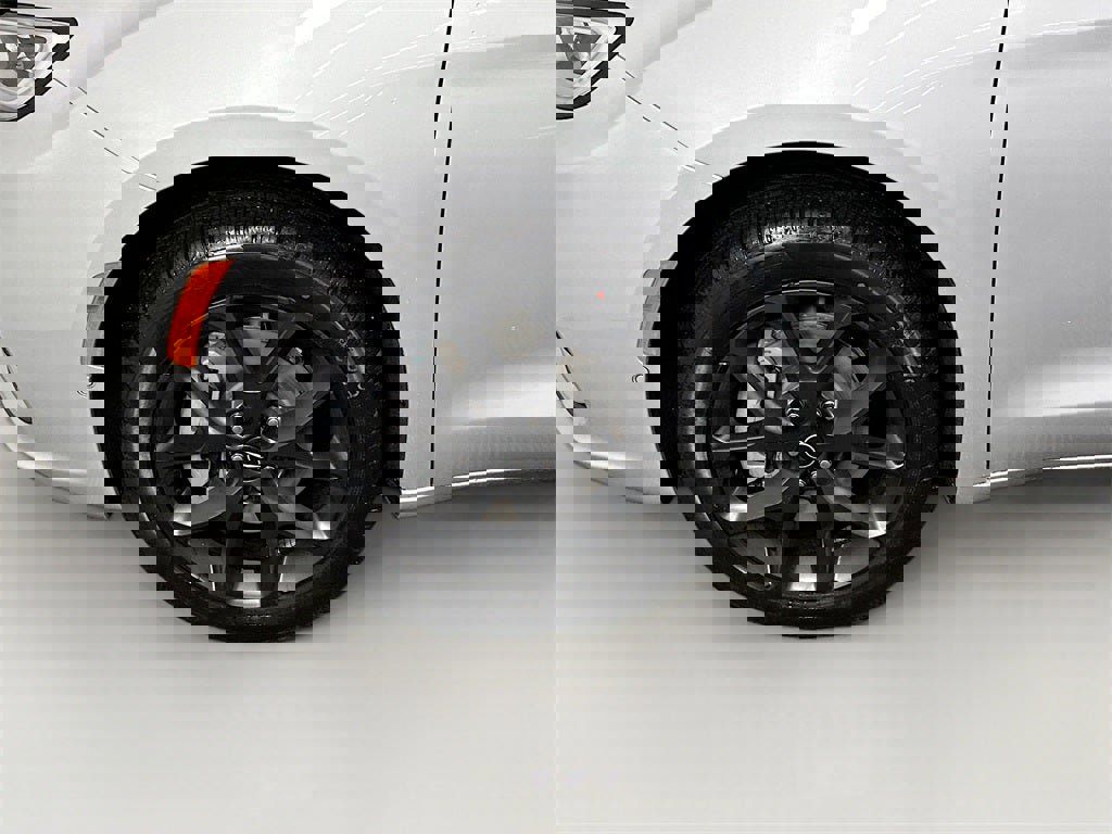 New 2026 Chrysler Pacifica Select image 24