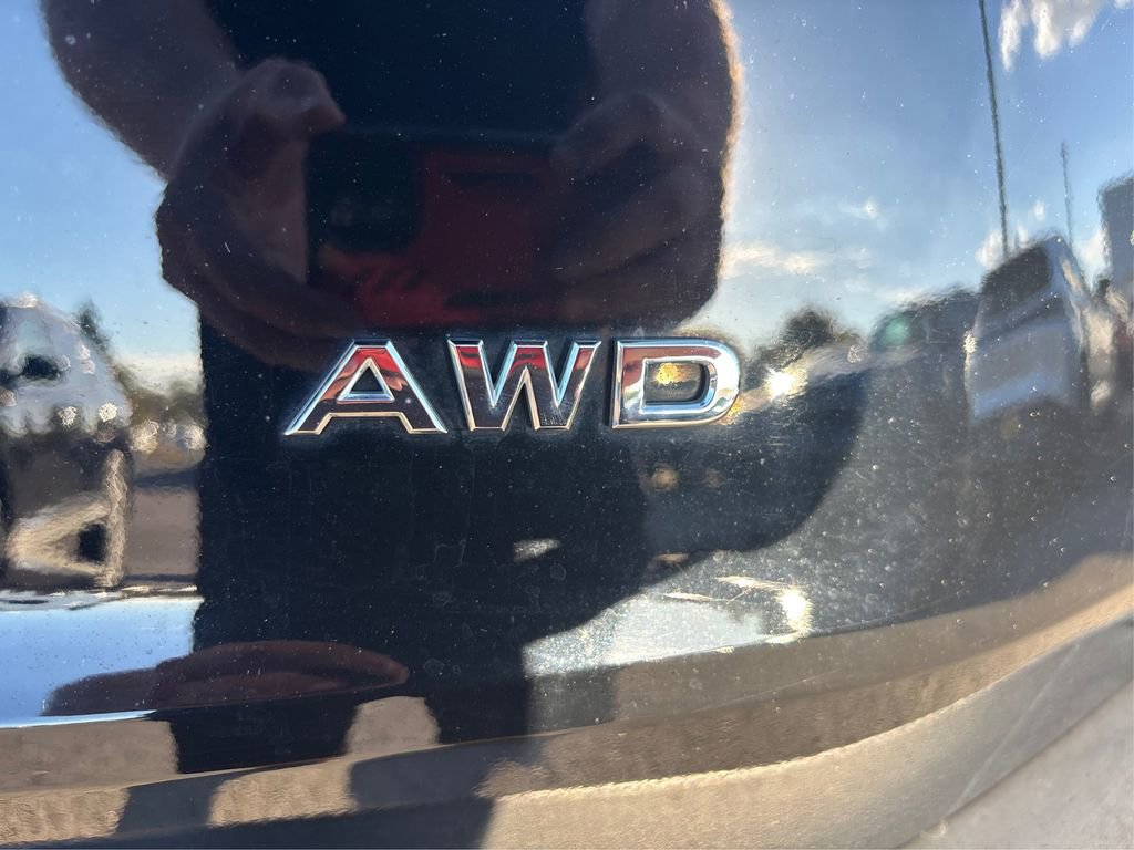 Used 2023 Nissan Rogue S image 14