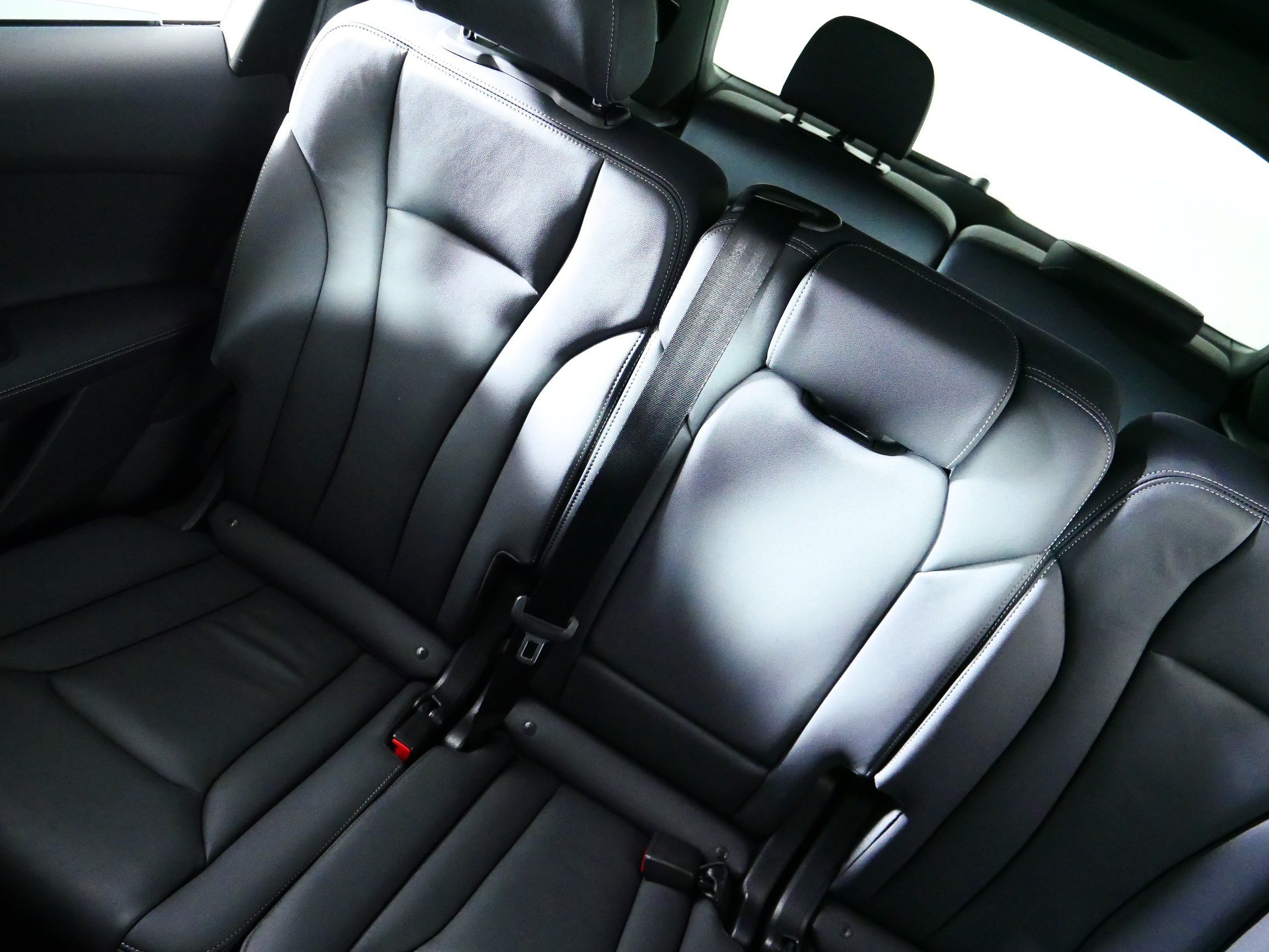 Used 2025 Audi Q7 3.0T Premium Plus AWD/4WD image 12