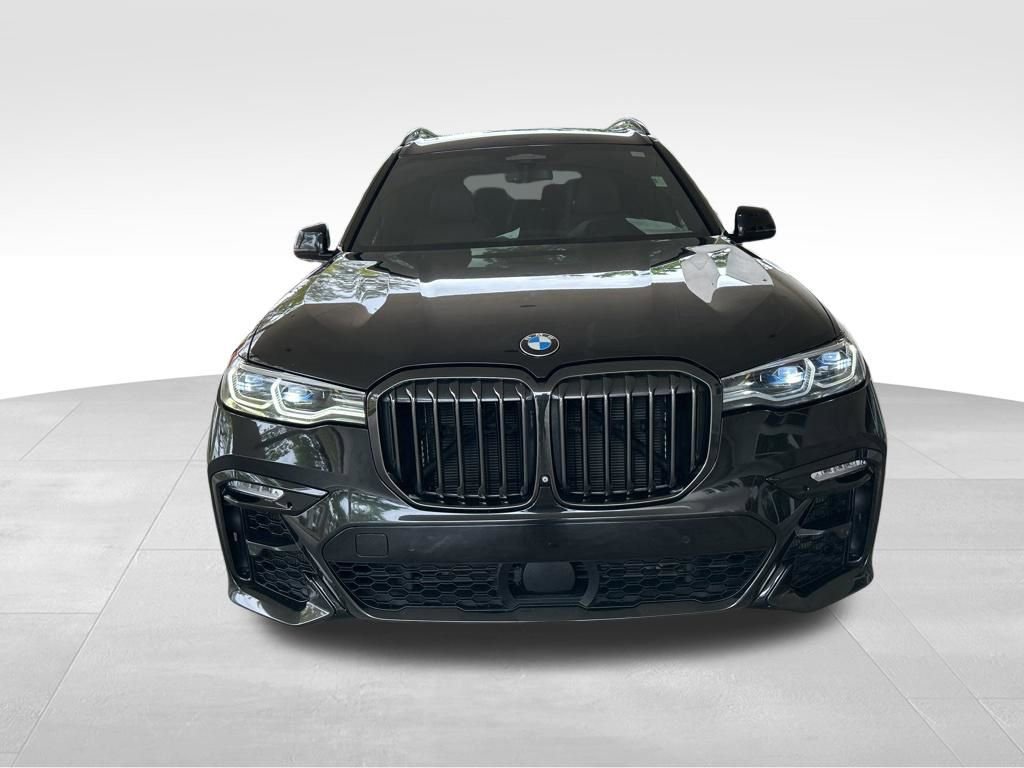 Used 2022 BMW X7 M50i w/ Dynamic Handling Package image 13