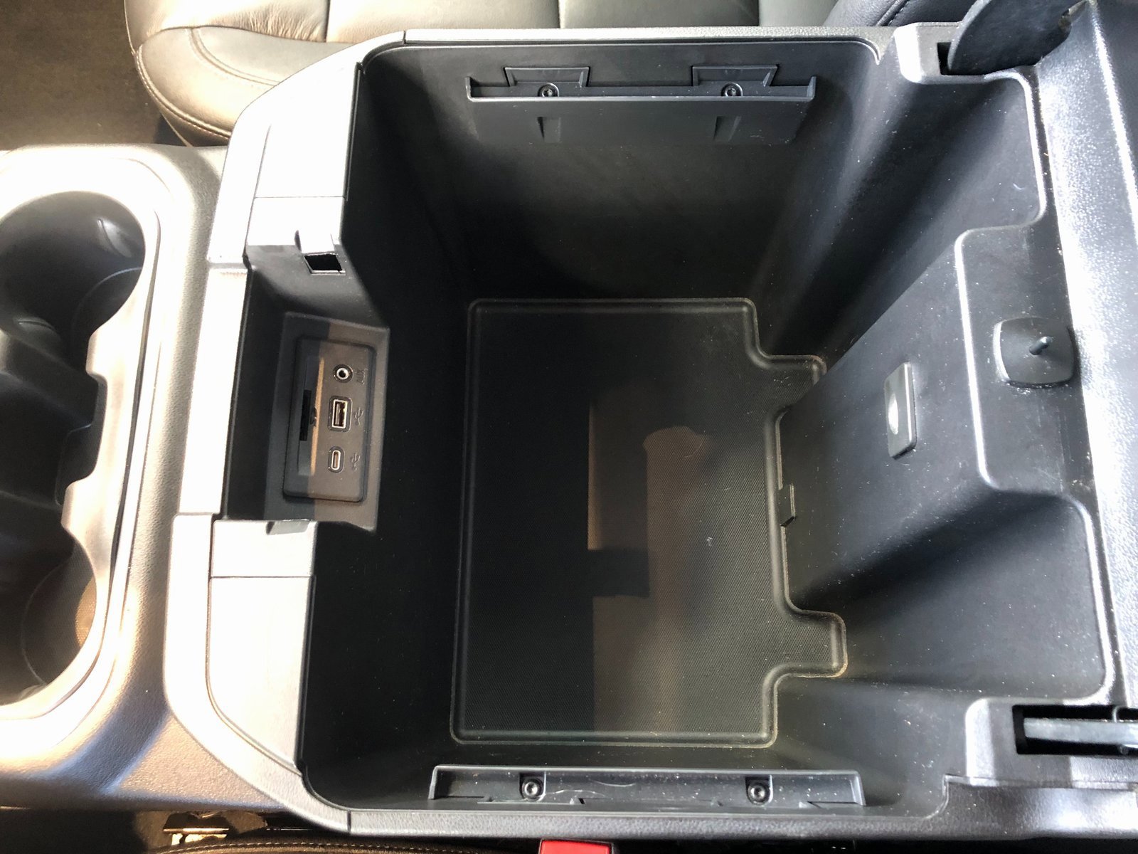 Certified 2021 Chevrolet Silverado 1500 RST w/ Convenience Package II image 21