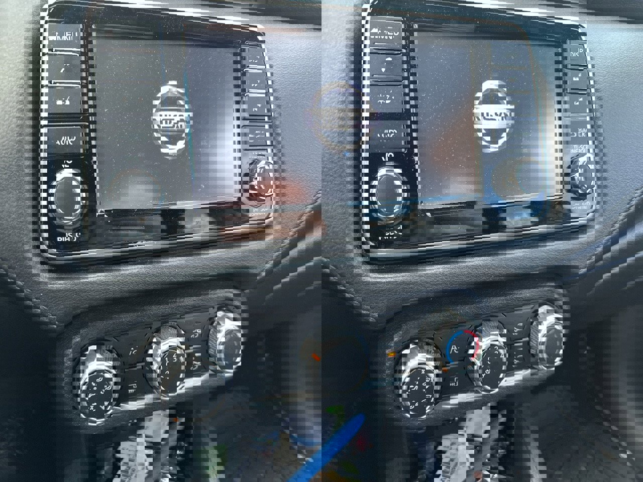 Certified 2020 Nissan Versa S image 10