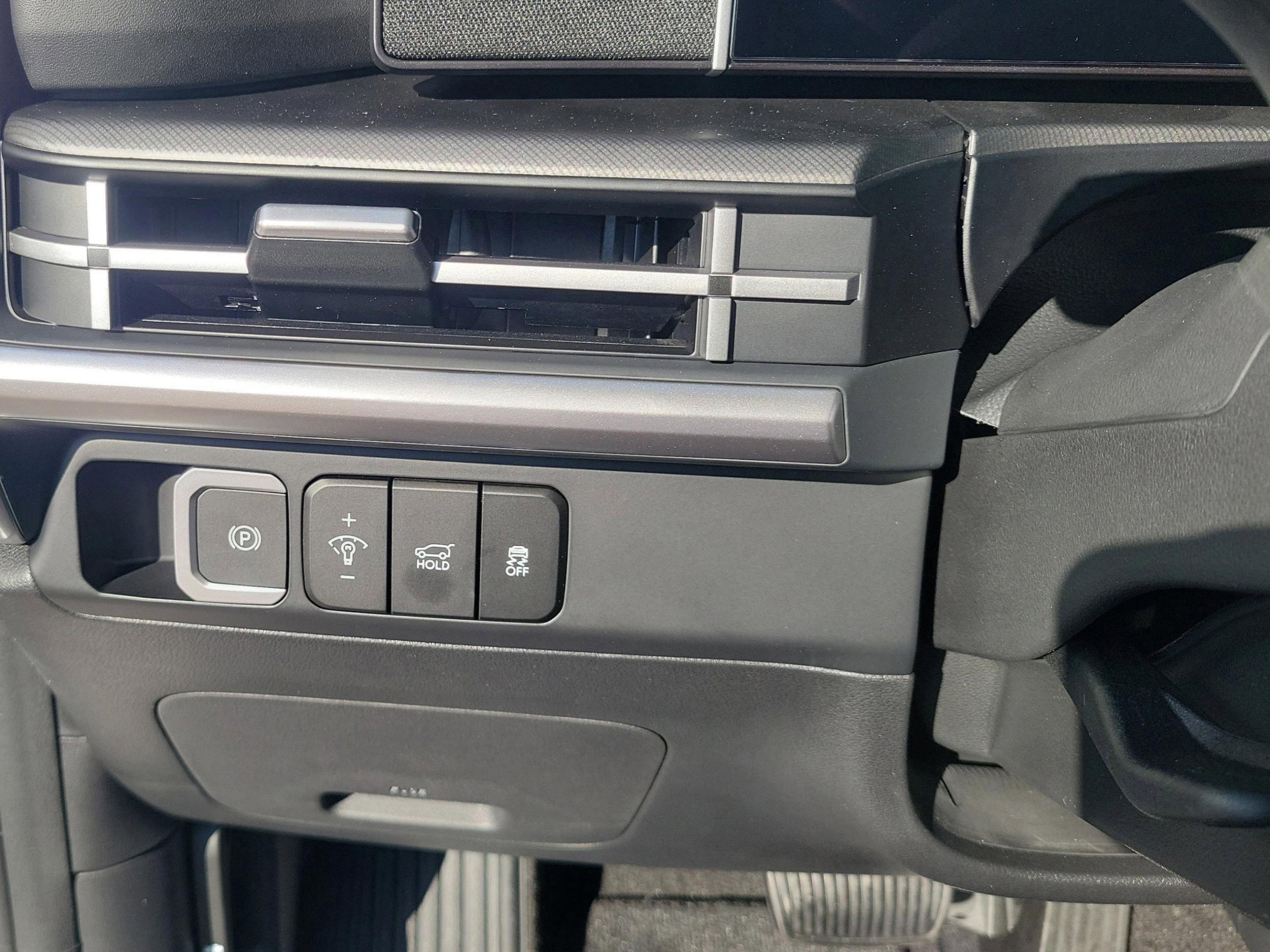 New 2026 Hyundai Santa Fe SEL image 28