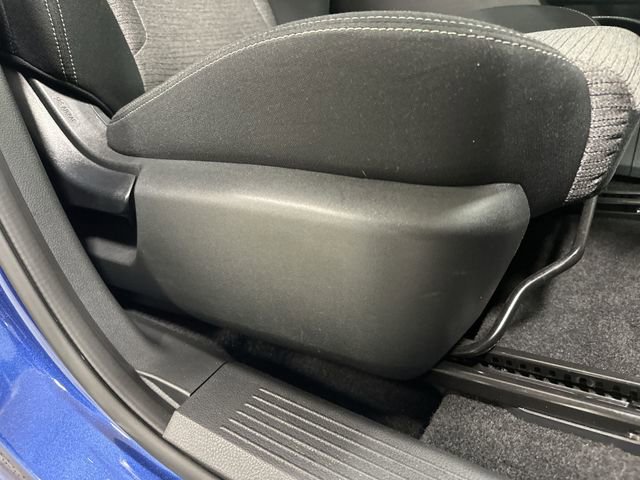 Used 2023 Nissan Rogue SV image 27