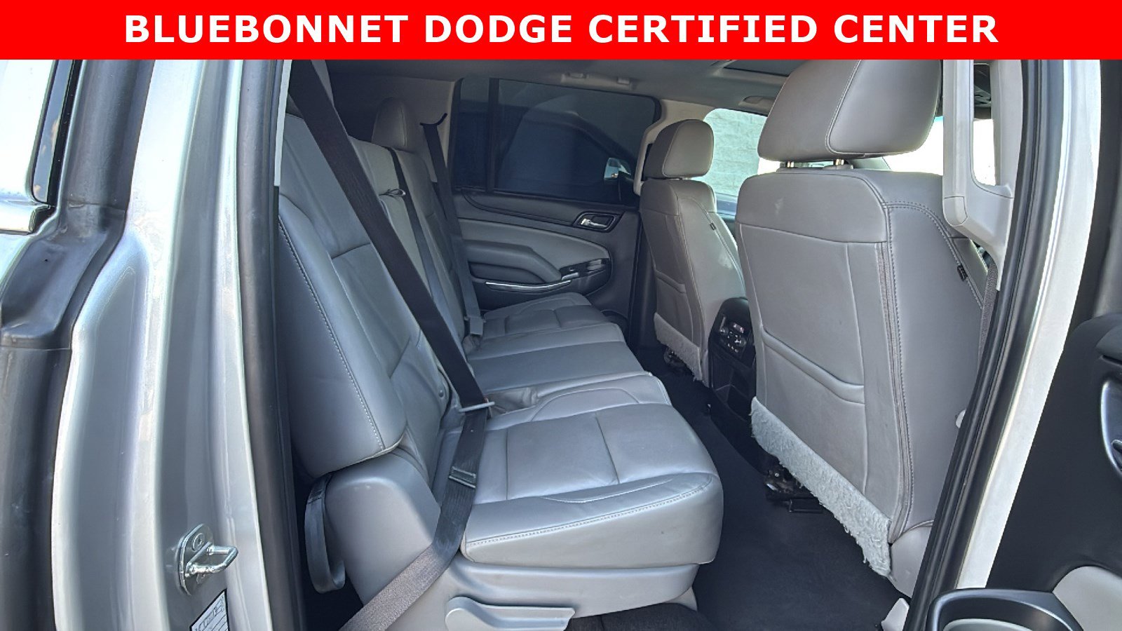 Used 2020 Chevrolet Suburban LT image 27