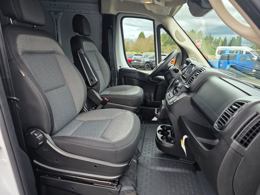 New 2026 RAM ProMaster 2500 w/ Convenience Group FWD image 12