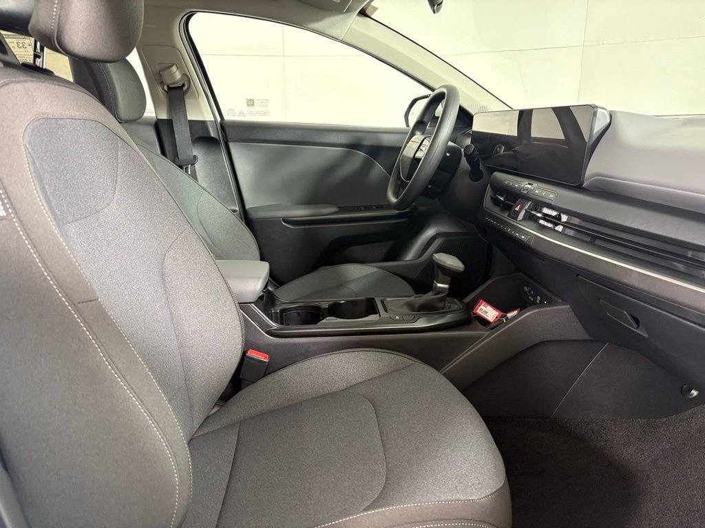 New 2026 Kia K4 LXS image 13