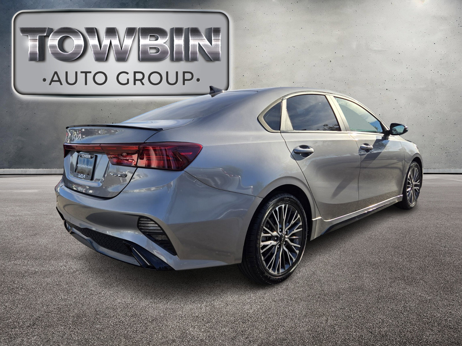 Certified 2023 Kia Forte GT-Line image 5