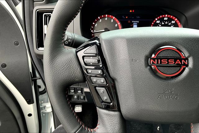 New 2025 Nissan Frontier PRO-4X AWD/4WD image 18