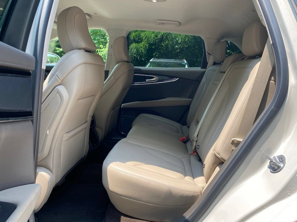 Used 2022 Lincoln Nautilus AWD image 18