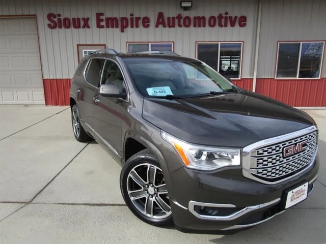 Used 2019 GMC Acadia Denali w/ Technology Package image 1
