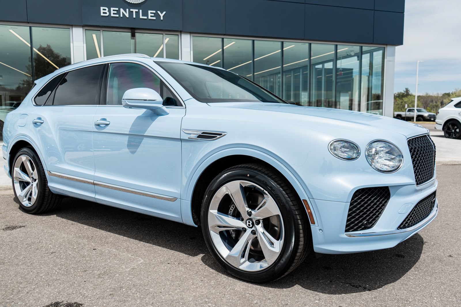 New 2026 Bentley Bentayga AWD/4WD image 18