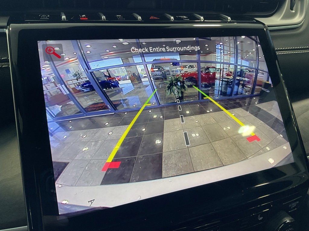 Used 2024 Jeep Grand Cherokee L Limited image 16