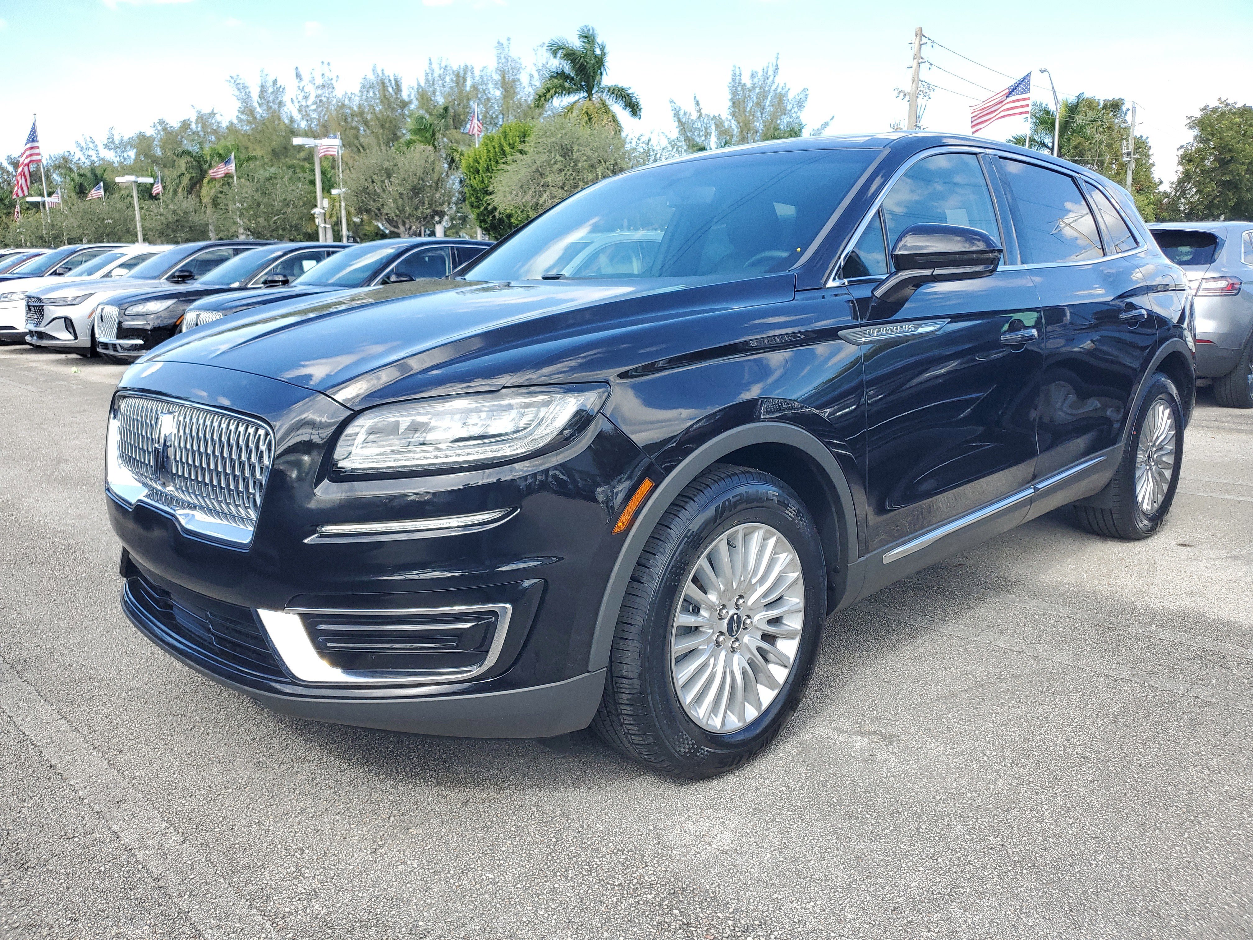 Certified 2020 Lincoln Nautilus FWD image 2