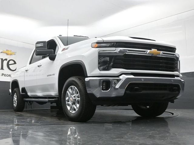 New 2026 Chevrolet Silverado 3500 LT w/ All Star Edition AWD/4WD image 3