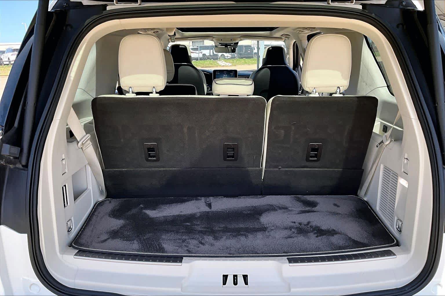 Used 2020 Lincoln Navigator Black Label AWD/4WD image 32