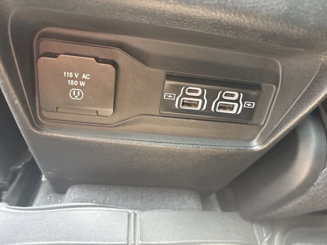 Used 2023 Jeep Grand Cherokee L Summit w/ Luxury Tech Group V image 21