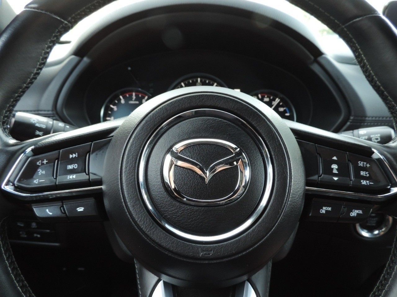 Used 2020 MAZDA CX-5 Signature AWD/4WD image 30