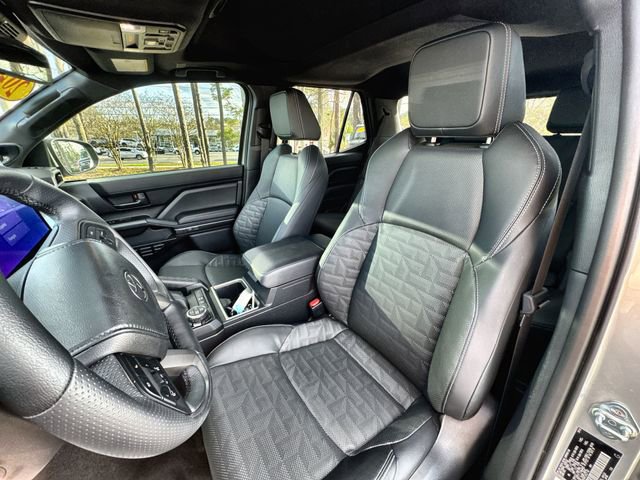 Used 2025 Toyota 4Runner TRD Off-Road Premium image 20