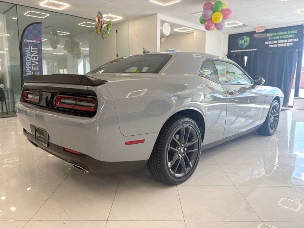 Used 2022 Dodge Challenger GT w/ Plus Package image 12
