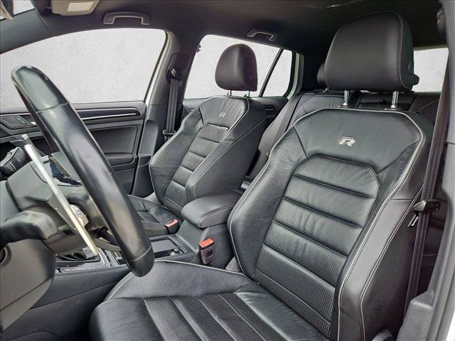 Used 2019 Volkswagen Golf 4-Door AWD/4WD image 14