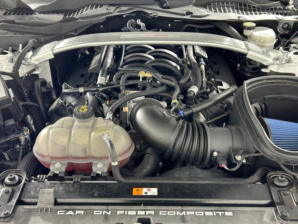 Used 2019 Ford Mustang Shelby GT350R w/ GT350R Equipment Group 920A RWD image 36