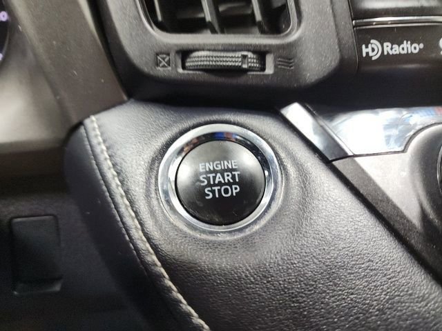 Used 2017 Toyota RAV4 XLE image 32