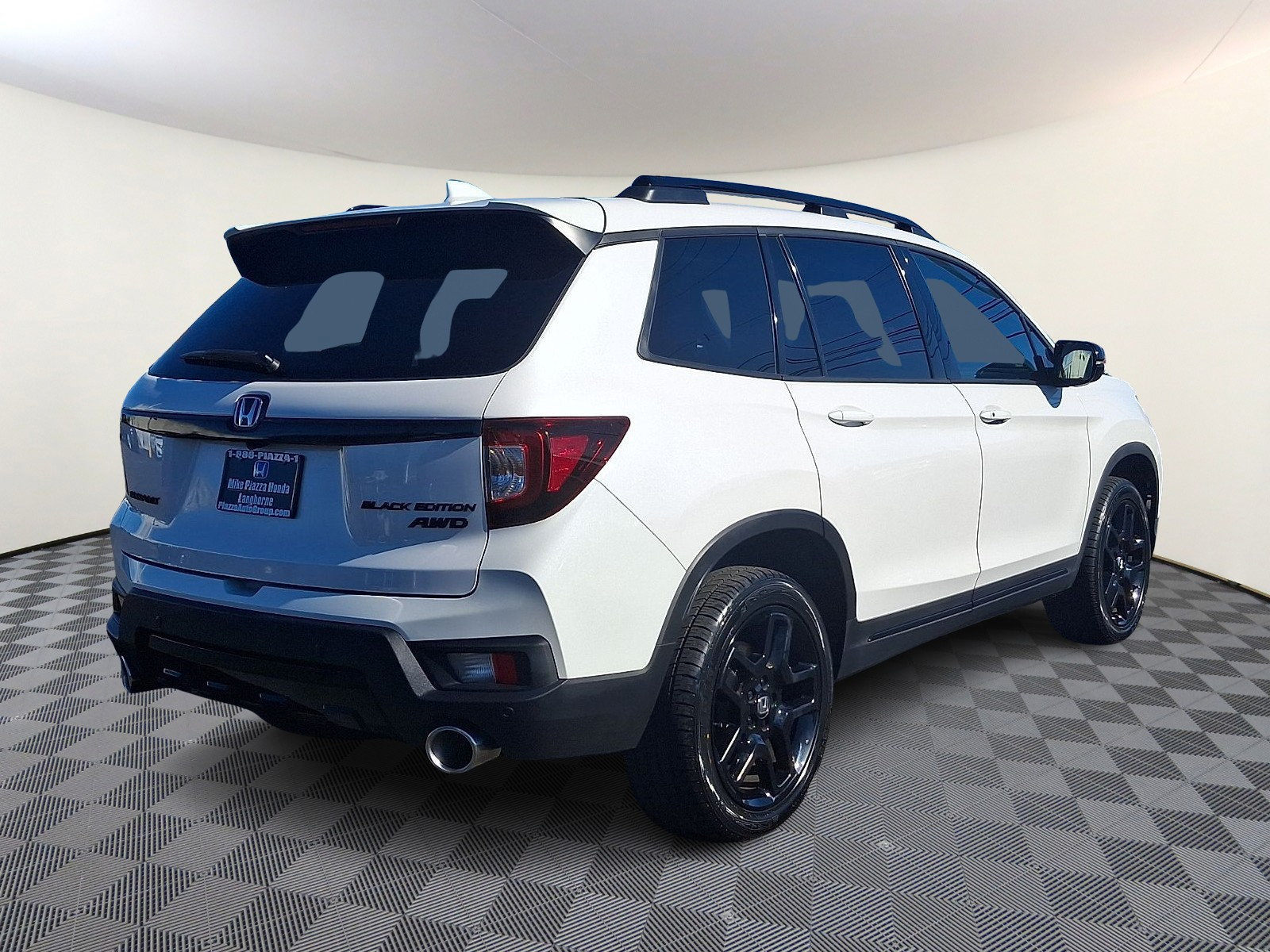 Used 2024 Honda Passport Black Edition image 7