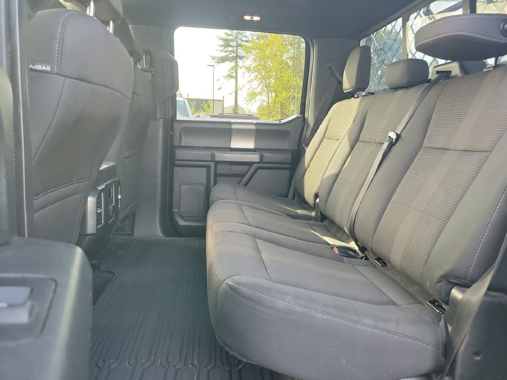 Used 2016 Ford F150 XLT w/ Equipment Group 302A Luxury AWD/4WD image 19