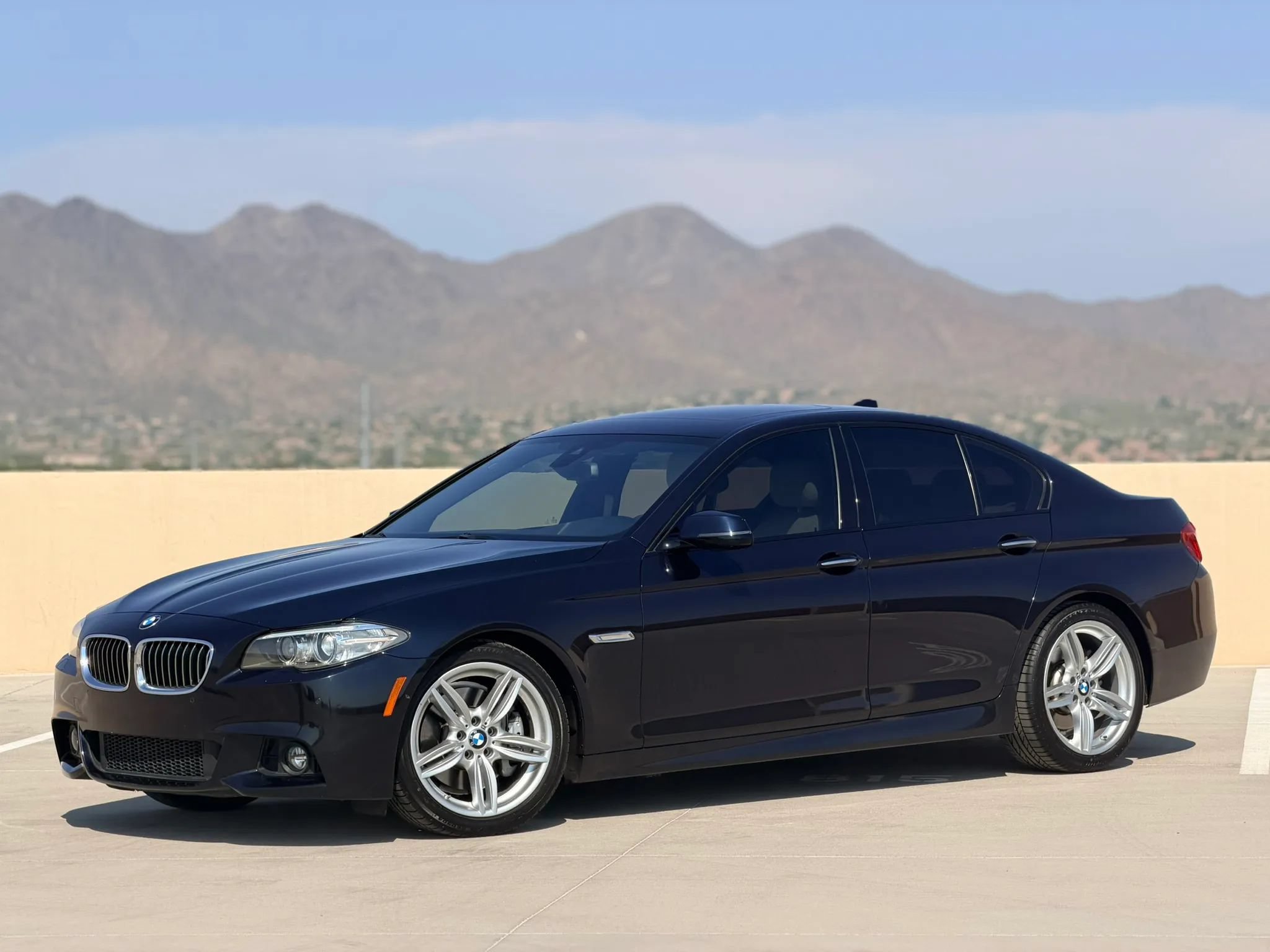 Used 2016 BMW 535i Sedan RWD image 2