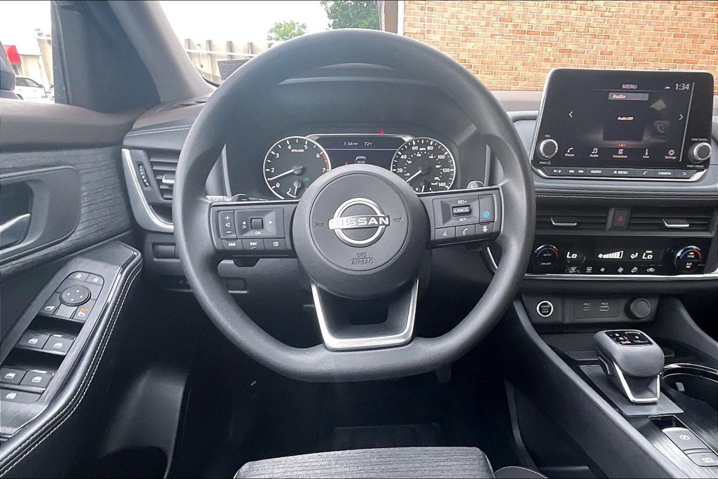 Used 2023 Nissan Rogue SV AWD/4WD image 5