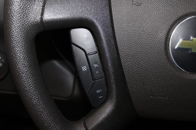 Used 2025 Chevrolet Express 3500 LT w/ LT Preferred Equipment Group RWD image 20