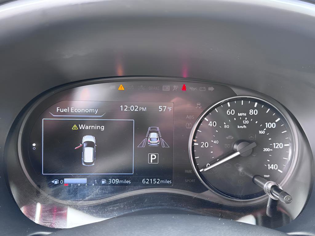 Used 2021 Nissan Kicks SV FWD image 8