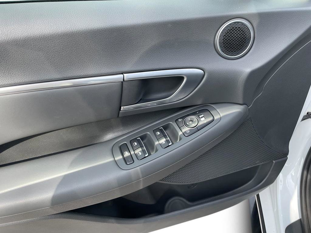 Used 2021 Hyundai Sonata SEL Plus image 13