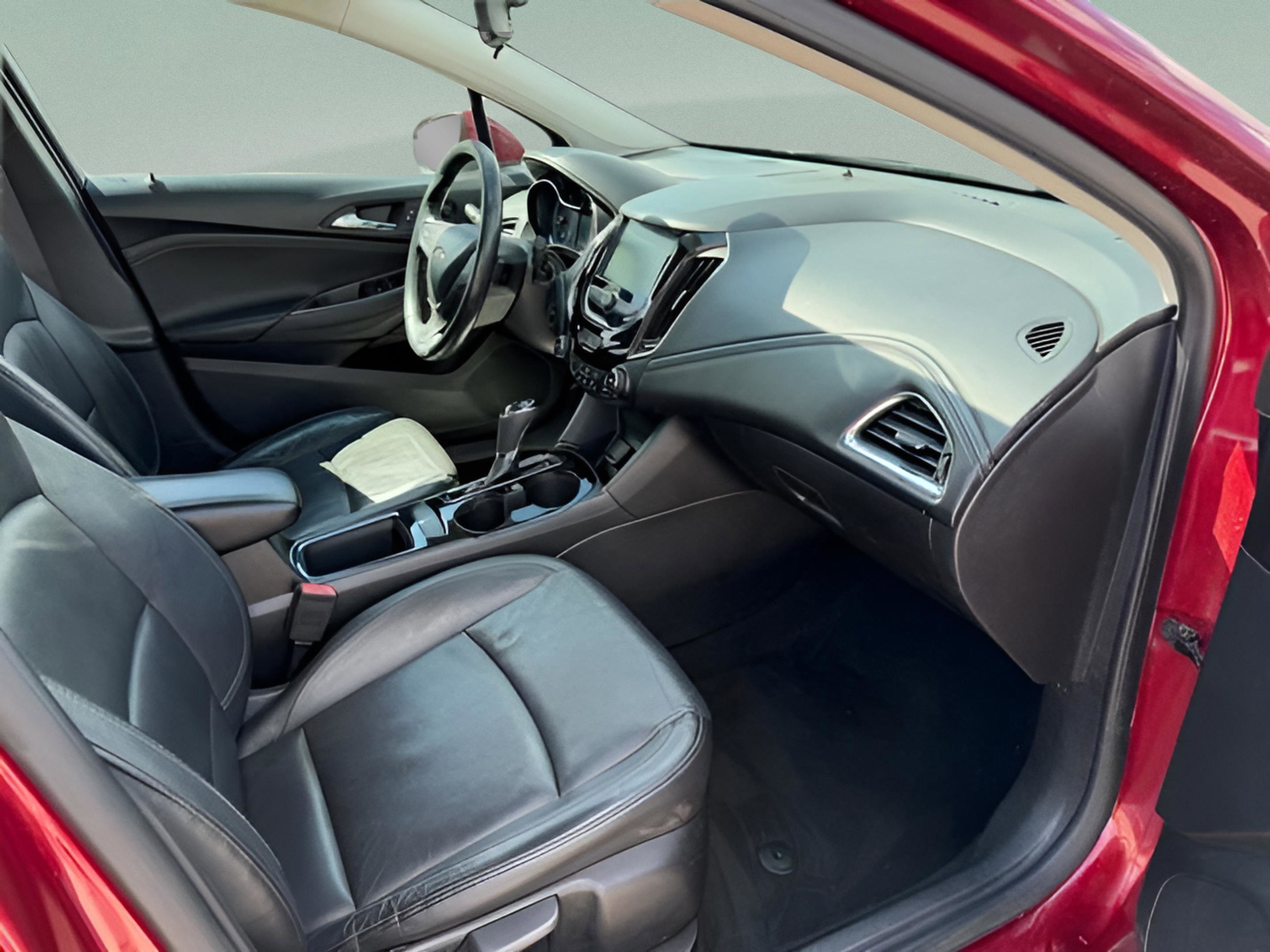 Used 2017 Chevrolet Cruze Premier image 25