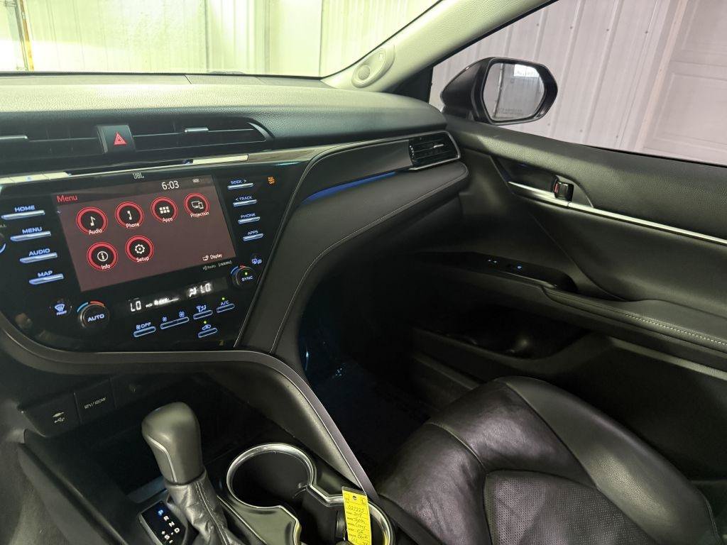 Used 2019 Toyota Camry XSE FWD image 19