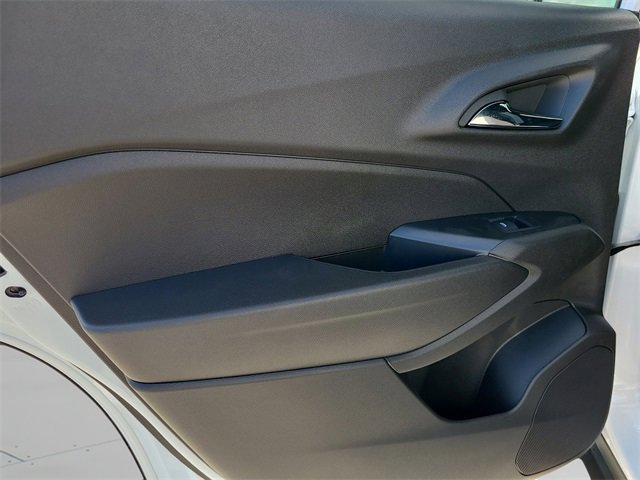 New 2026 Chevrolet Trax RS image 18