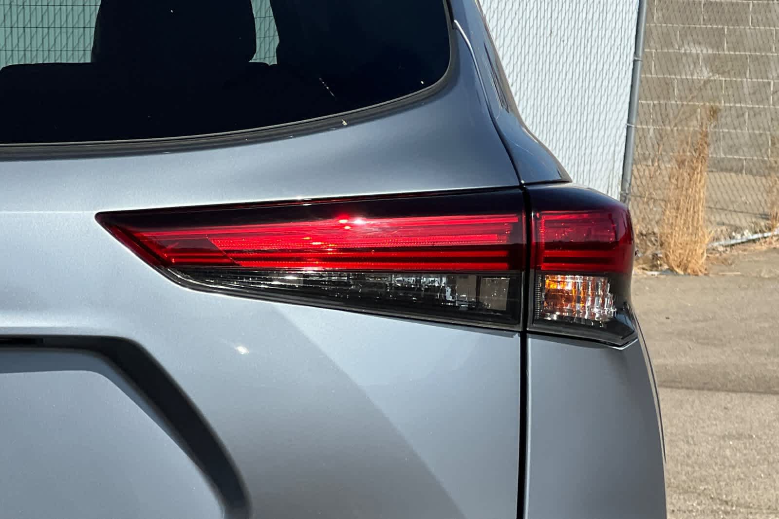 Used 2021 Toyota Highlander Platinum AWD/4WD image 21