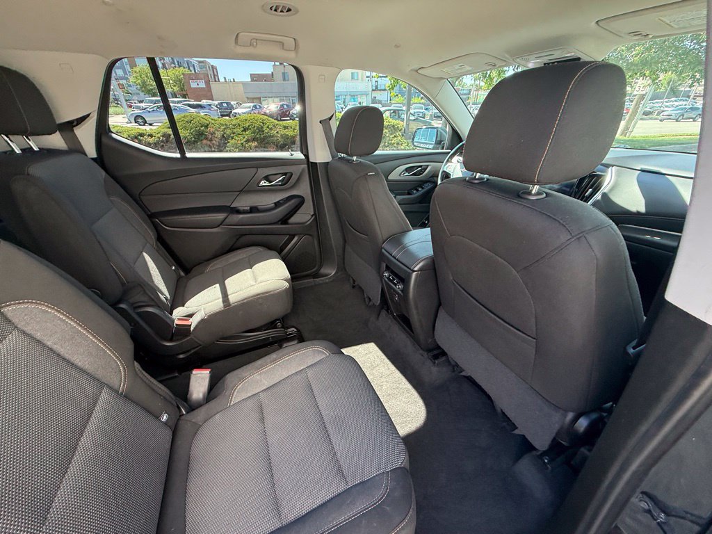 Used 2019 Chevrolet Traverse LT AWD/4WD image 36